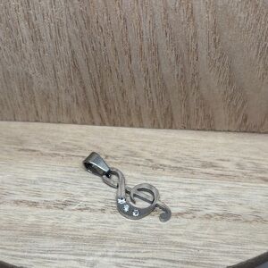 Silver Treble Clef Pendant with Rhinestones